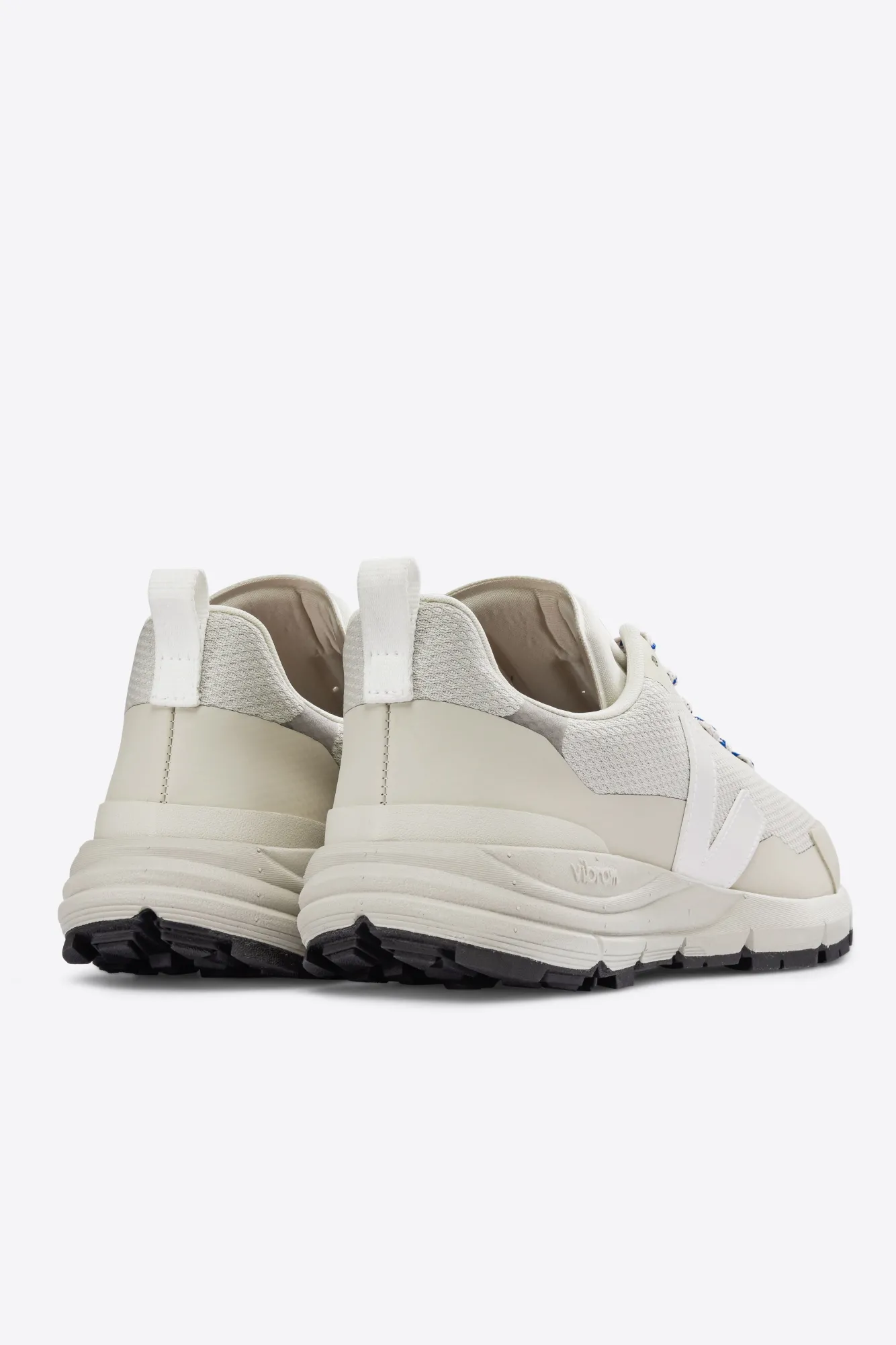 Amour Vert Veja Dekkan Ripstop Sneaker- Shoes