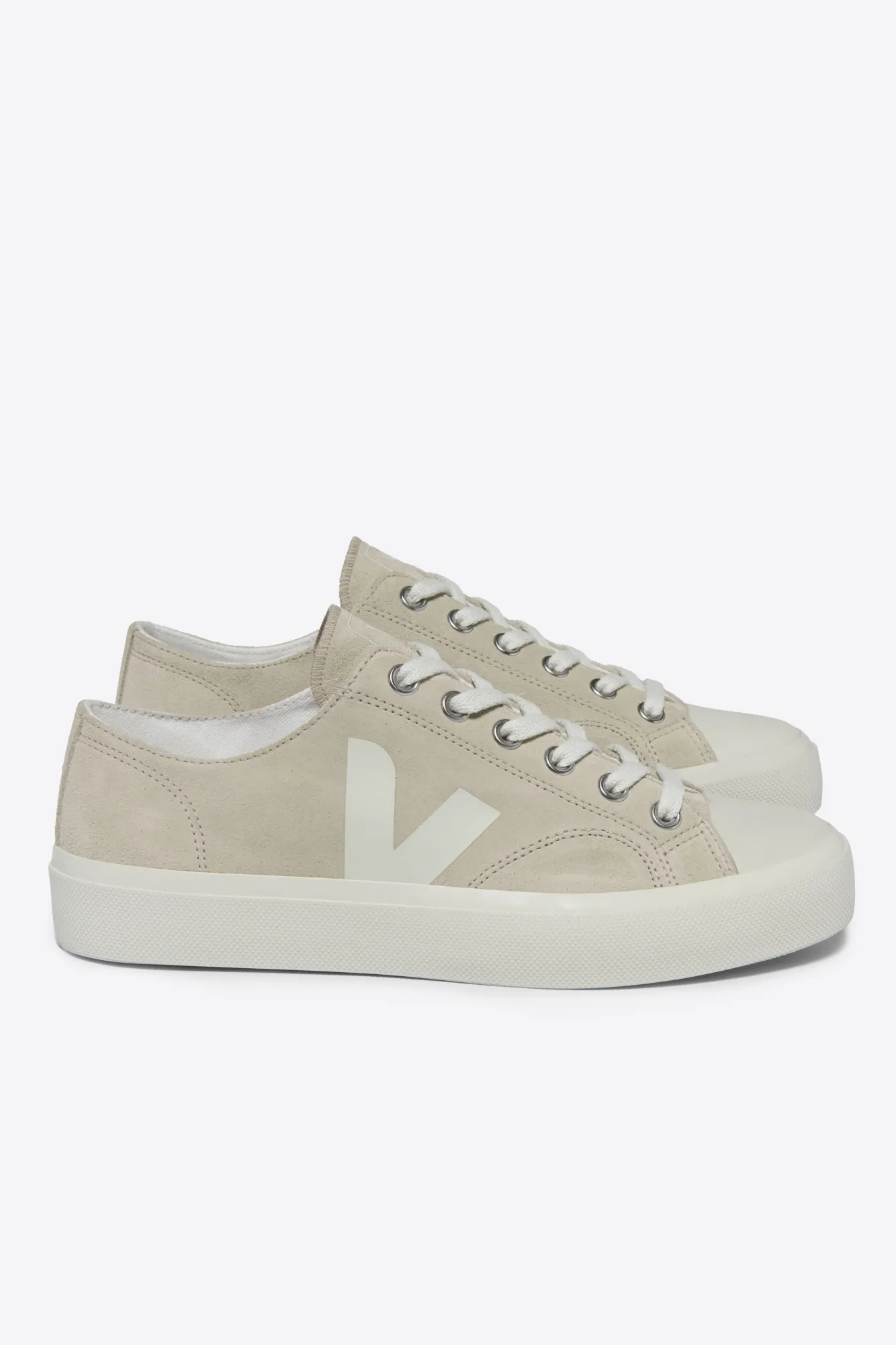 Amour Vert Veja Wata II Low Suede Sneaker- Shoes