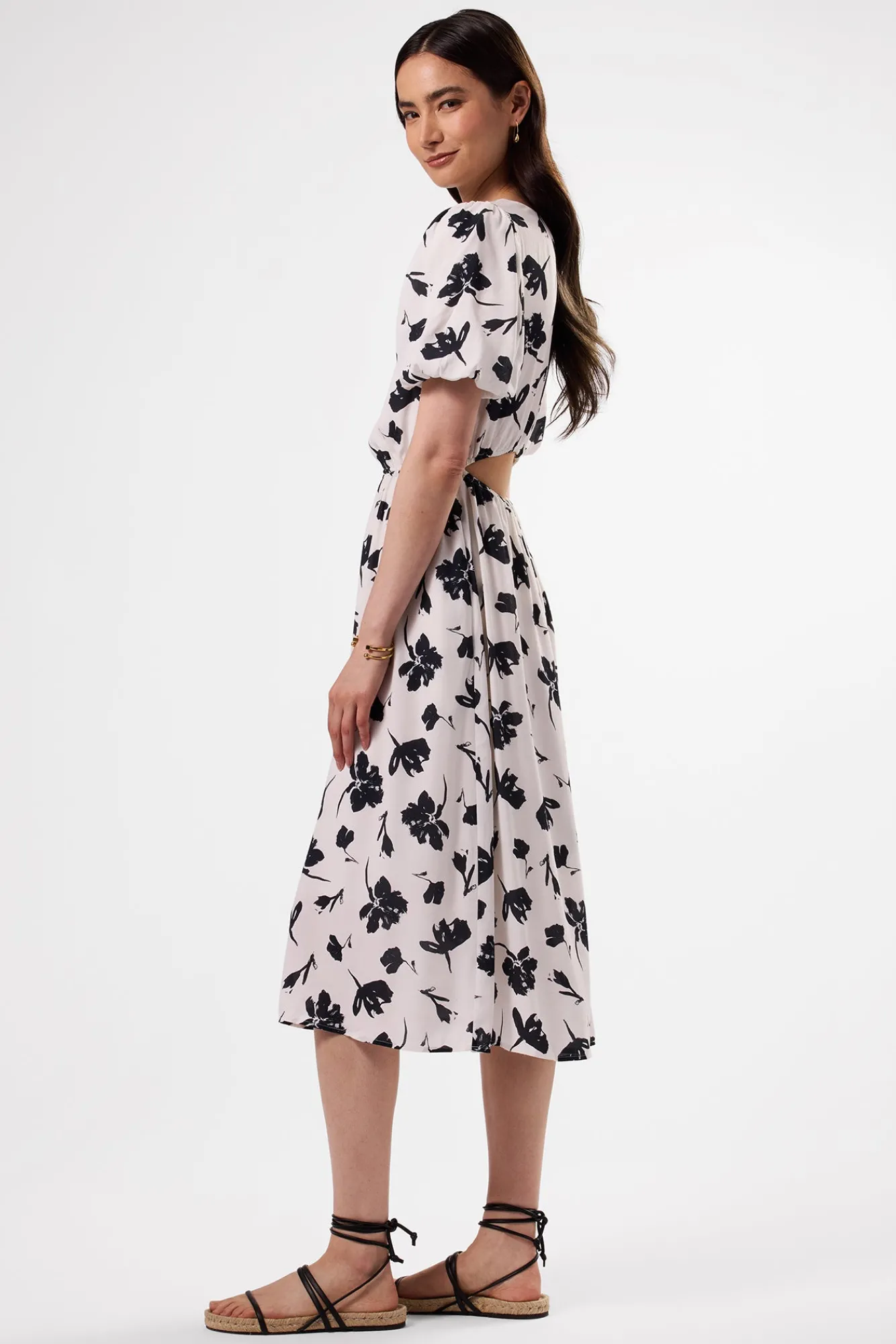 Amour Vert Puff Sleeve Crepe Dress- Dresses|Clearance