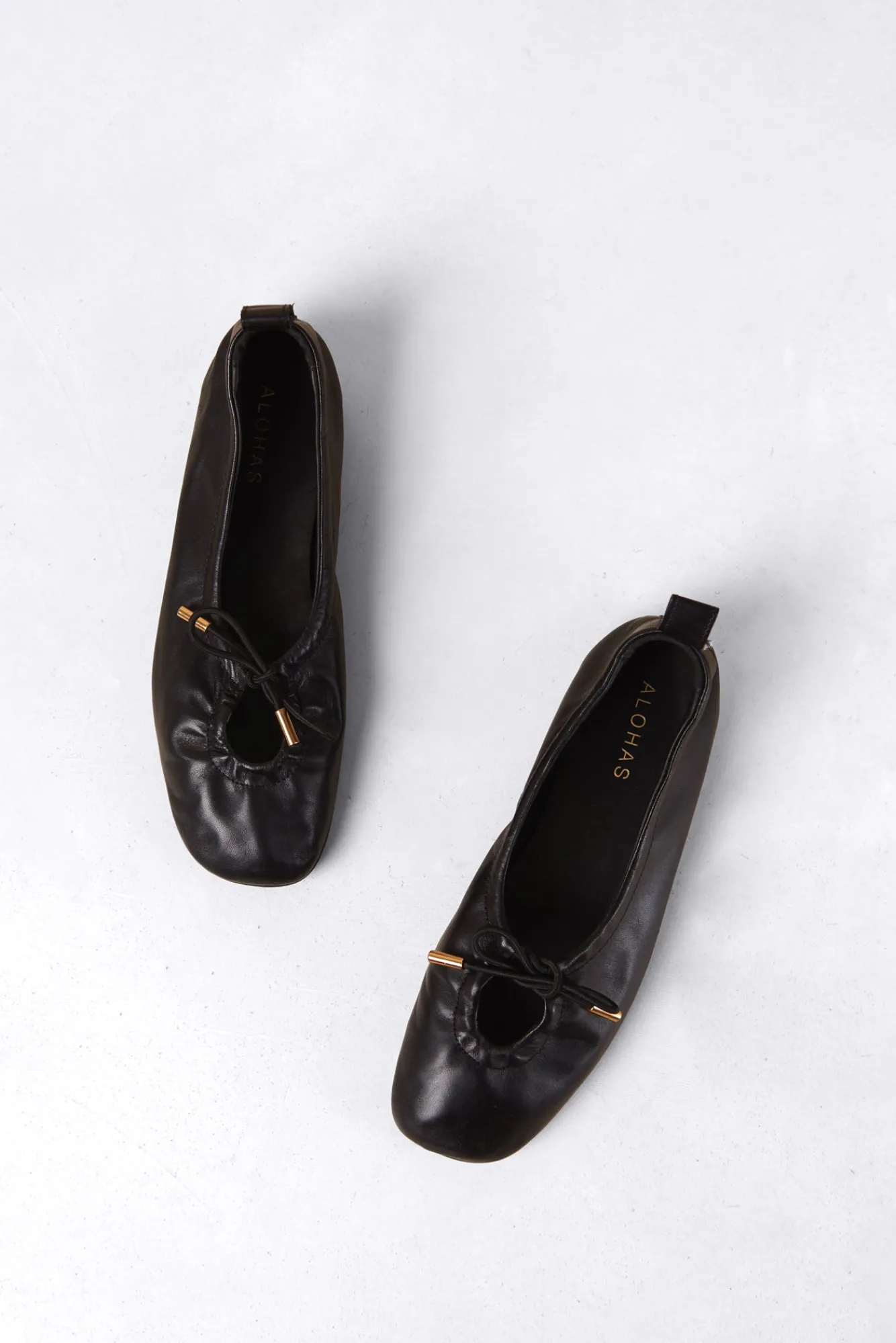 Amour Vert Alohas Rosalind Leather Ballet Flat- Shoes